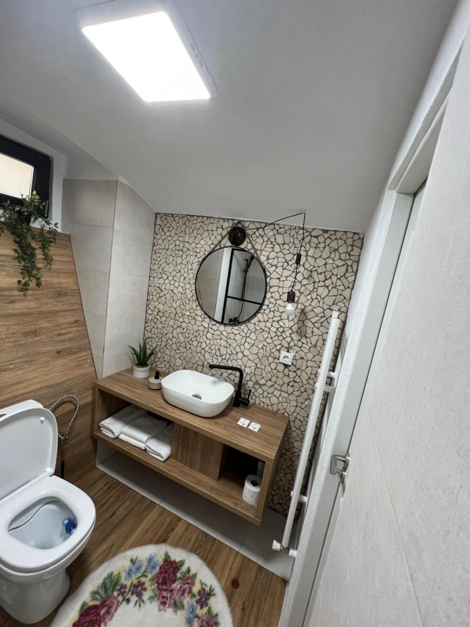 Tim 1 Apartament *